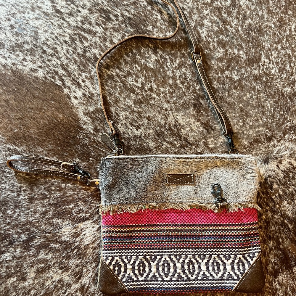 Myra Crossbody Bag